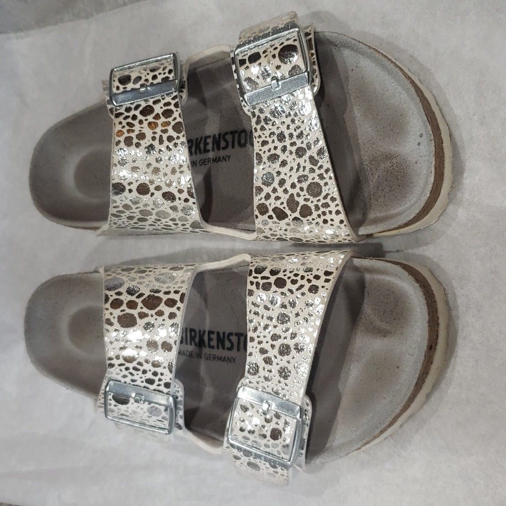 SALE Birkenstock Sz 37 sandals